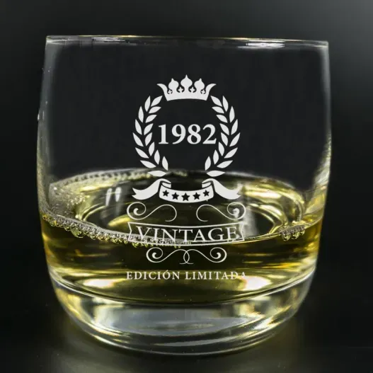 Vaso de whisky grabado '40 Cumplea&ntilde;os' (Vista alternativa)