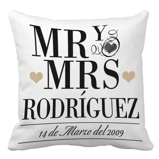 Coj&iacute;n personalizado Mr y Mrs (Vista alternativa)
