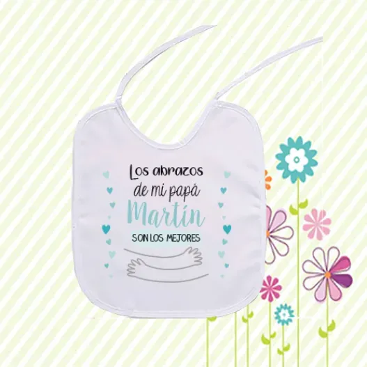 Babero personalizado Abrazos (Detalle de presentación)