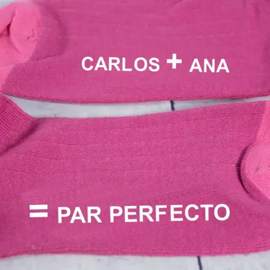 Calcetines divertidos personalizados para tu pareja (Detalle de presentación)