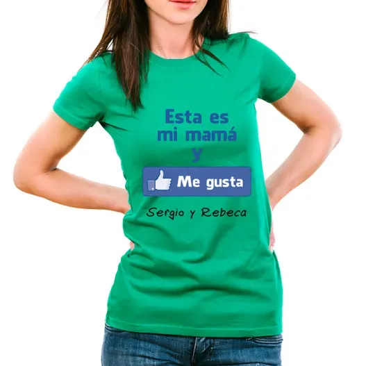 Camiseta me gusta mi mam&aacute; personalizada (Detalle de presentación)