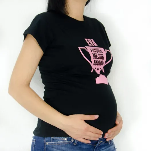 Camiseta mejor futura mam&aacute; personalizada (Vista alternativa)