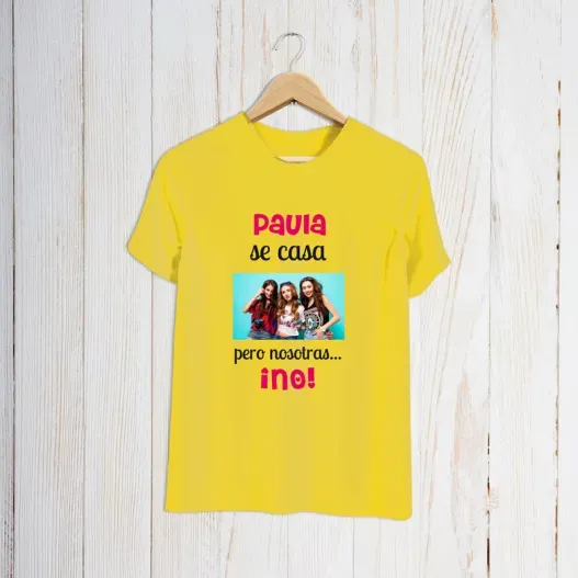 Camiseta personalizada despedida Ella se casa... (Detalle de presentación)
