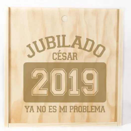 Camiseta personalizada jubilaci&oacute;n (Detalle de presentación)