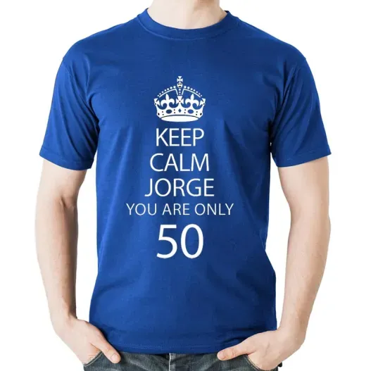 Camiseta personalizada 'Keep Calm you are only' (Detalle de presentación)