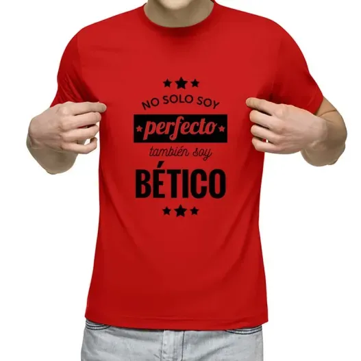 Camiseta personalizada 'No solo soy perfecto' (Detalle de presentación)