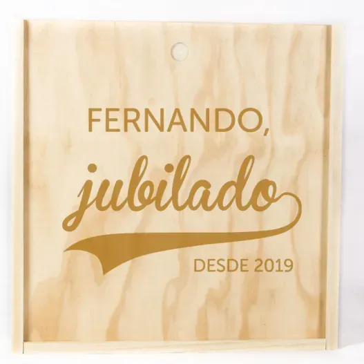 Camiseta personalizada para jubilado (Detalle de presentación)