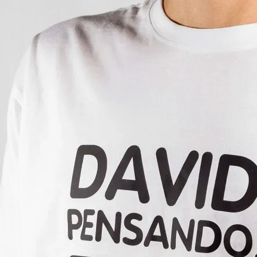 Camiseta personalizada pensando (Idea de regalo original)