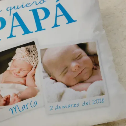 Coj&iacute;n personalizado Te quiero pap&aacute; (Vista alternativa)