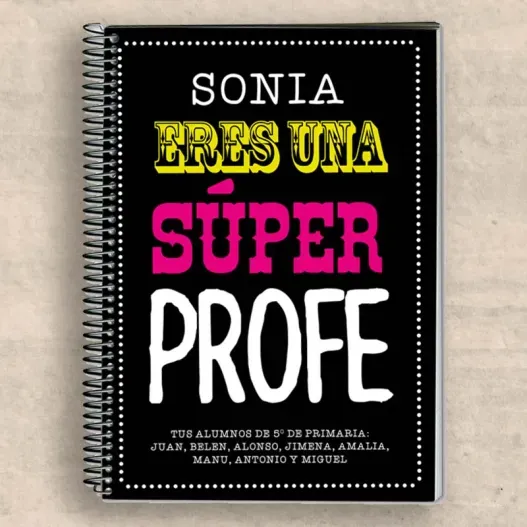 Cuaderno S&uacute;per Profe personalizado (Detalle de presentación)