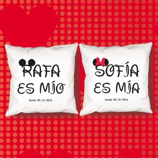 Pack de cojines personalizados "Es m&iacute;o"