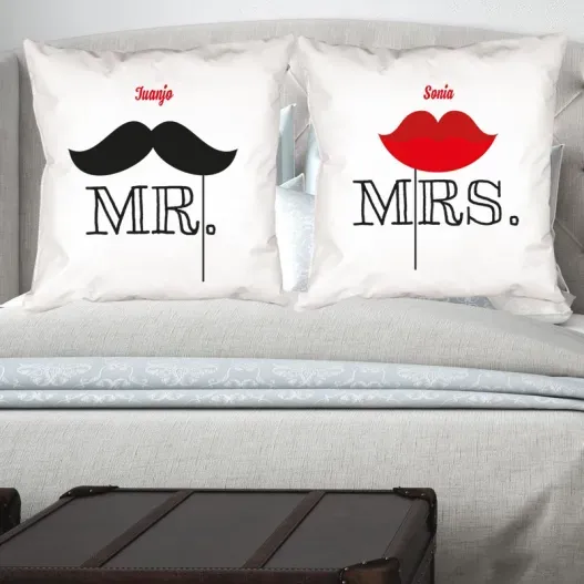 Pack de cojines personalizados Mr y Mrs (Detalle de presentación)