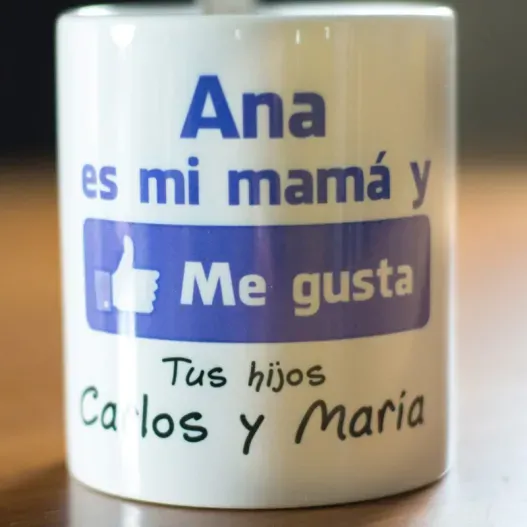 Taza personalizada "Me gusta mi mam&aacute;" (Idea de regalo original)