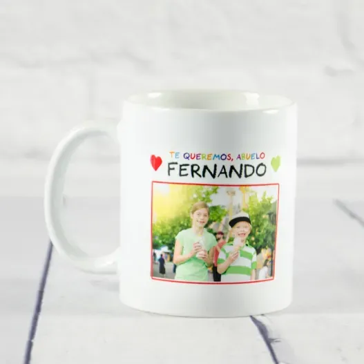Taza personalizada Te queremos abuelo o abuela (Vista alternativa)