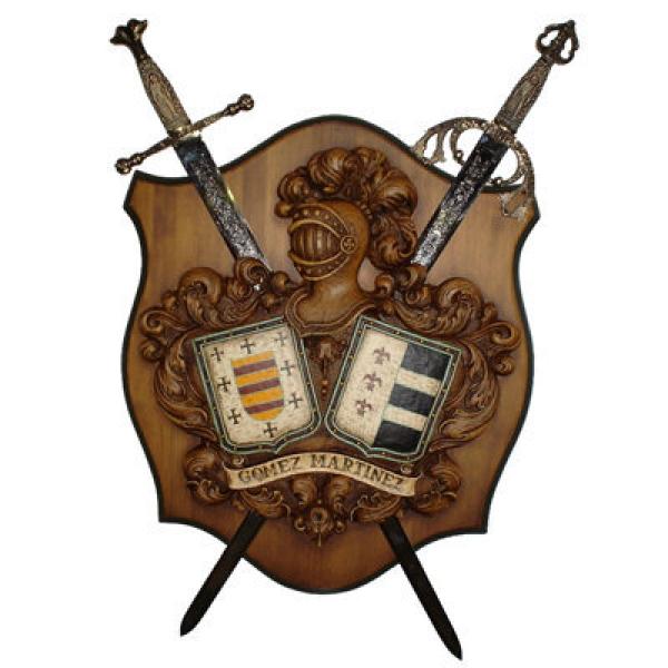 Metopa tallada con dos escudos y espadas