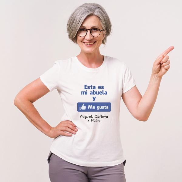Camiseta me gusta mi abuela personalizada
