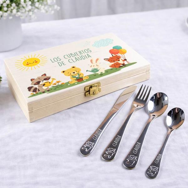 Cubiertos personalizados en caja de madera