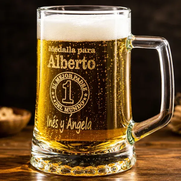 Jarra de cerveza con medalla al mejor padre