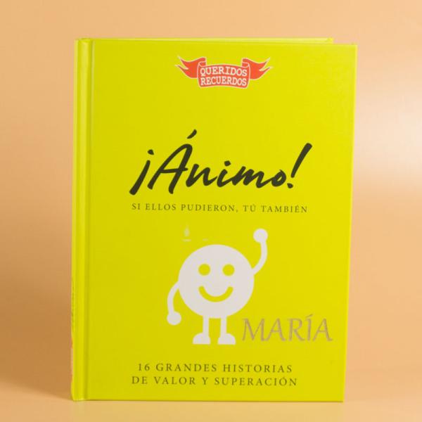 Libro ¡Ánimo! con nombre grabado