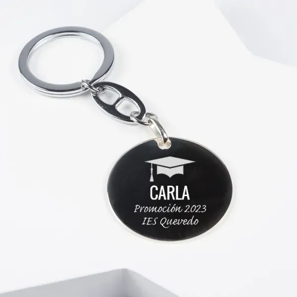 Llavero de plata grabado para Graduación