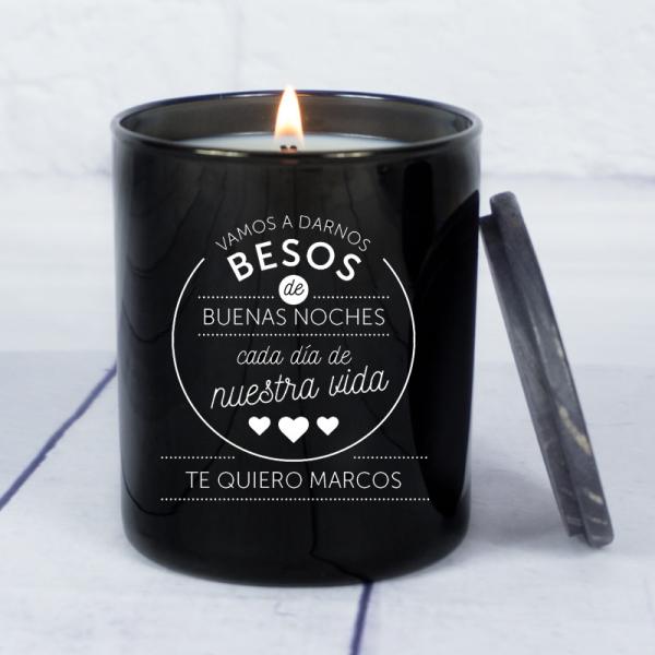 Vela grabada para enamorados