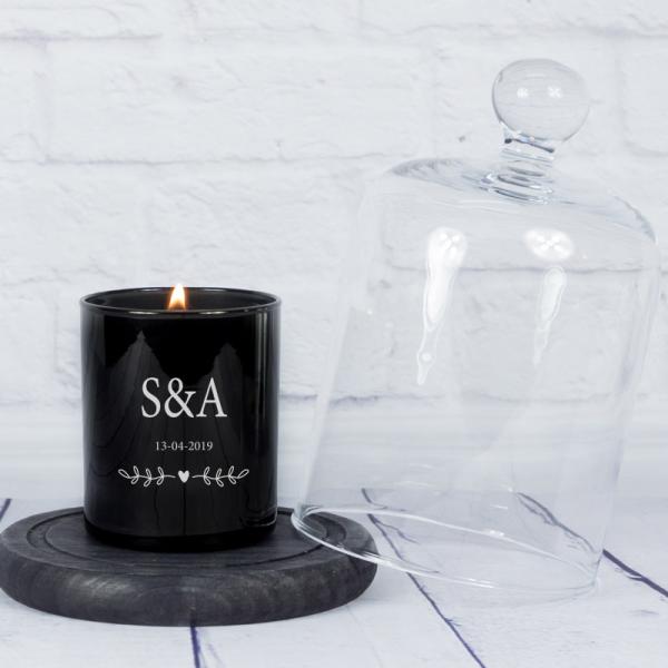 Vela personalizada con iniciales y campana de cristal