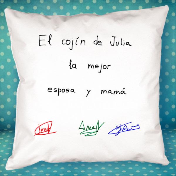 Cojín personalizado con tus firmas
