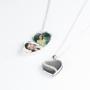 Regalos personalizados: Joyas personalizadas: Colgante coraz&oacute;n de plata grabado para 2 fotos