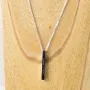 Regalos personalizados: Joyas personalizadas: Colgante de plata barra vertical grabada