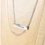 Regalos personalizados: Joyas personalizadas: Colgante de plata horizontal grabado