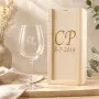 Regalos personalizados: Cristaler&iacute;a personalizada: Copa de vino con iniciales grabadas