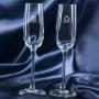 Regalos personalizados: Cristaler&iacute;a personalizada: Copas de cava con dos escudos grabados