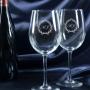 Regalos personalizados: Cristaler&iacute;a personalizada: Copas de vino grabadas con monograma