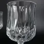 Regalos personalizados: Cristaler&iacute;a personalizada: Copas de vino talladas grabadas con inicial