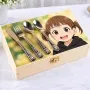 Regalos personalizados: Cubiertos personalizados: Cubiertos infantiles grabados en caja de madera con Caricatura