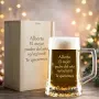 Regalos personalizados: Cristaler&iacute;a personalizada: Jarra de cerveza grabada en estuche de madera