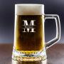 Regalos personalizados: Cristaler&iacute;a personalizada: Jarra de cerveza inicial en estuche grabado