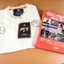 Regalos personalizados: Kits regalo: Kit futbolero para nost&aacute;lgico: camiseta antigua y libro de f&uacute;tbol