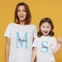 Regalos personalizados: Regalos con nombre: Pack camisetas mam&aacute; e hij@ personalizado Inicial