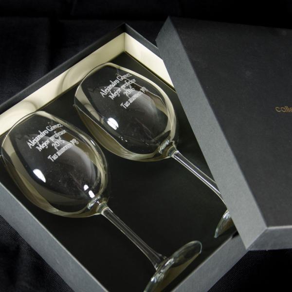 Copas de vino grabadas para profesores