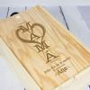 Regalos con nombre: Caja botella de vino MAMÁ personalizada