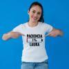 Camisetas personalizadas: Camiseta para mujer 'Pila de paciencia'