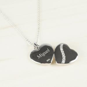 Colgante corazón de plata grabado para 2 fotos