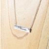 Joyas personalizadas: Colgante de plata horizontal grabado