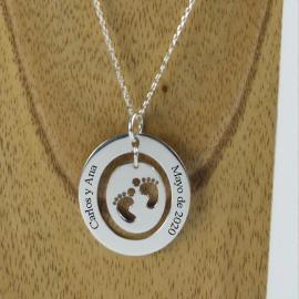 Colgante pies de plata personalizado