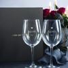 Cristalería personalizada: Copas de vino grabadas con corazón