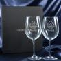 Regalos personalizados: Cristaler&iacute;a personalizada: Copas de vino grabadas para cumplea&ntilde;os