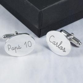 Gemelos de plata grabados para hombre