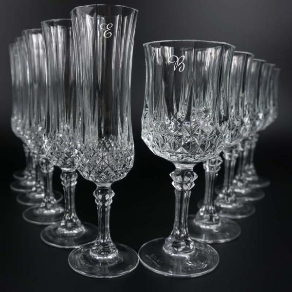 Juego de copas talladas grabadas con inicial