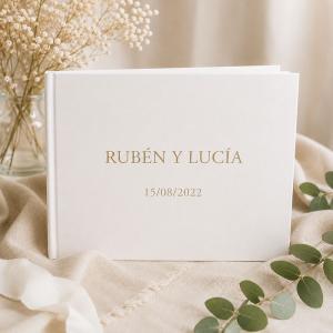 Libro de firmas grabado
